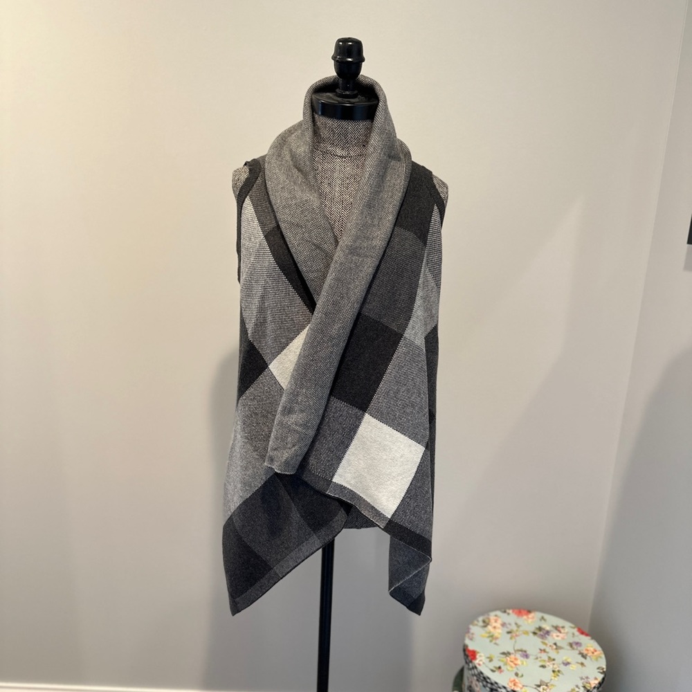 Woolrich checkered vest